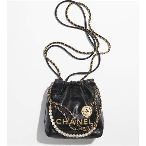 Chanel 22 purses